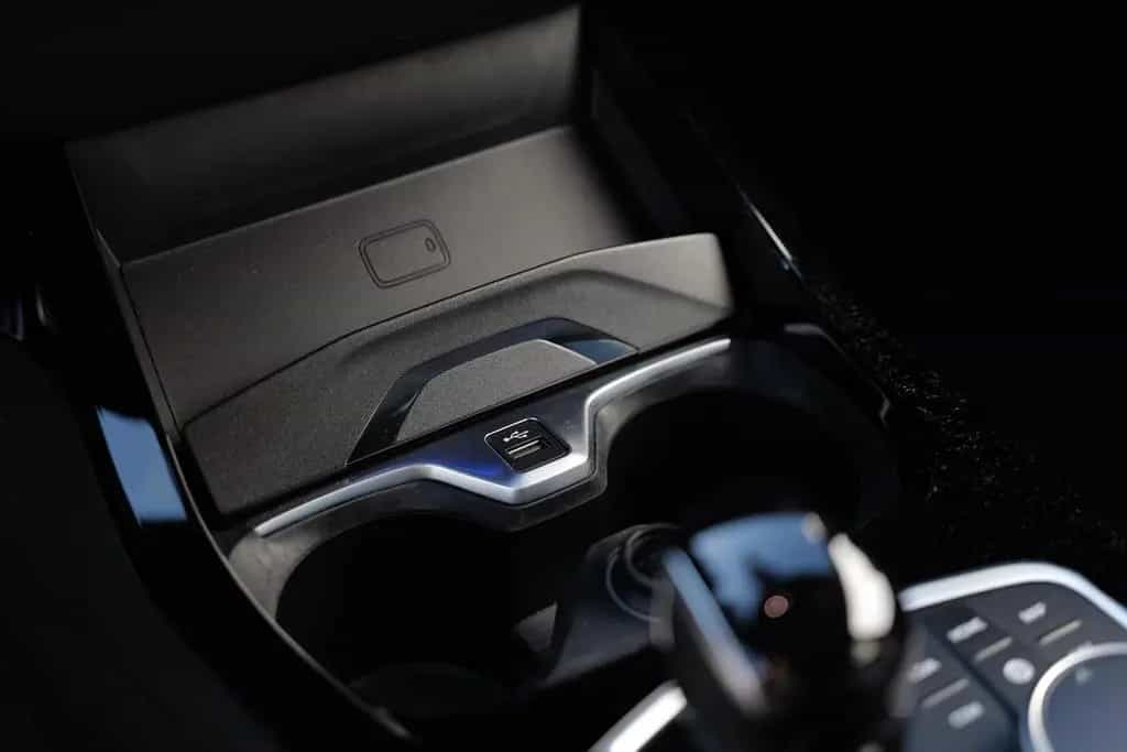 BMW 120 i M + BLACK SAPPHIRE + 2. Hand 06/2021-photo-14