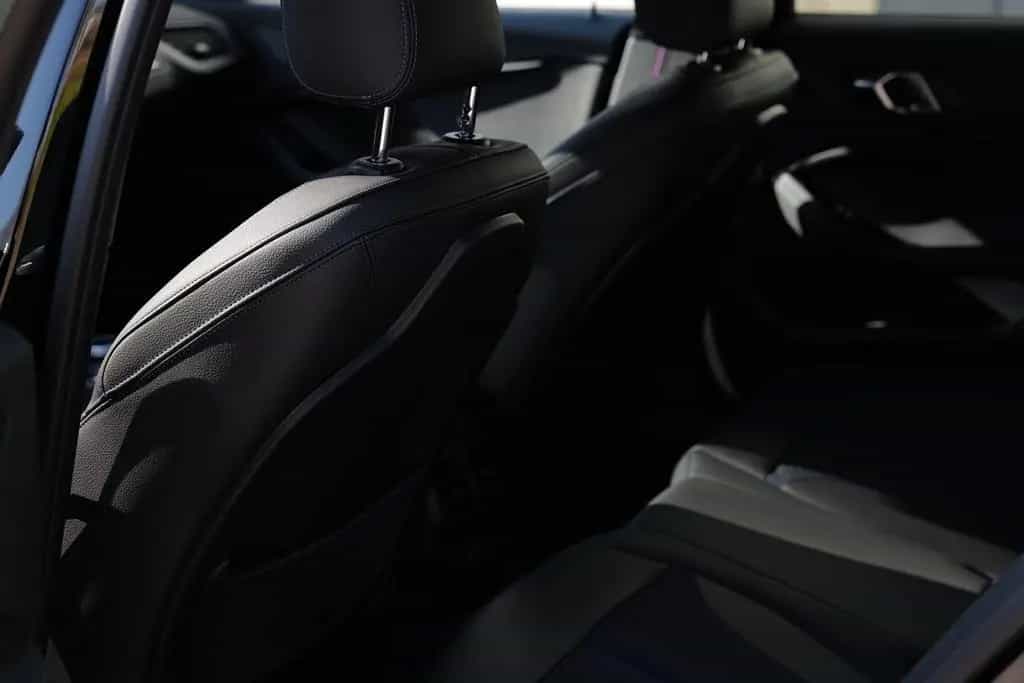 BMW 120 i M + BLACK SAPPHIRE + 2. Hand 06/2021-photo-18