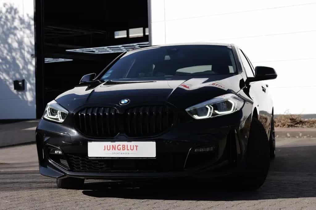 BMW 120 i M + BLACK SAPPHIRE + 2. Hand 06/2021-photo-25