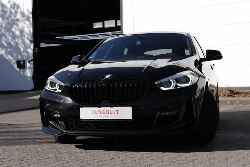 BMW 120 i M + BLACK SAPPHIRE + 2. Hand 06/2021-photo-26