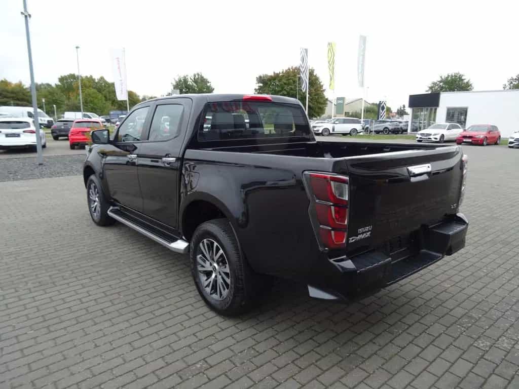 Isuzu D-Max Double Cab 4x4 Automatik 06/2025-photo-5
