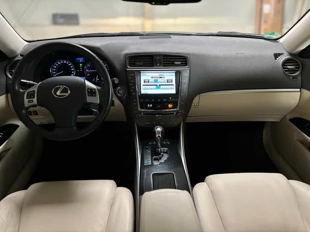 Lexus IS 250 SHZ RFK NAVI AUTOMATIK KLIMA 12/2011-photo-11