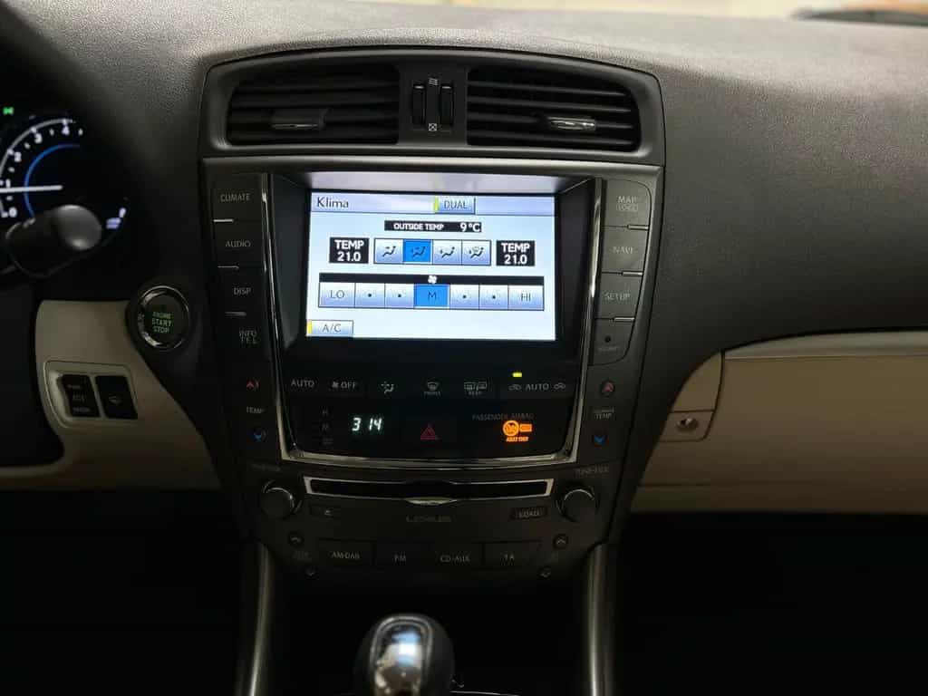 Lexus IS 250 SHZ RFK NAVI AUTOMATIK KLIMA 12/2011-photo-15