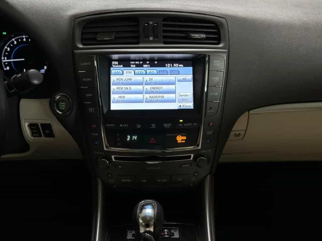 Lexus IS 250 SHZ RFK NAVI AUTOMATIK KLIMA 12/2011-photo-17