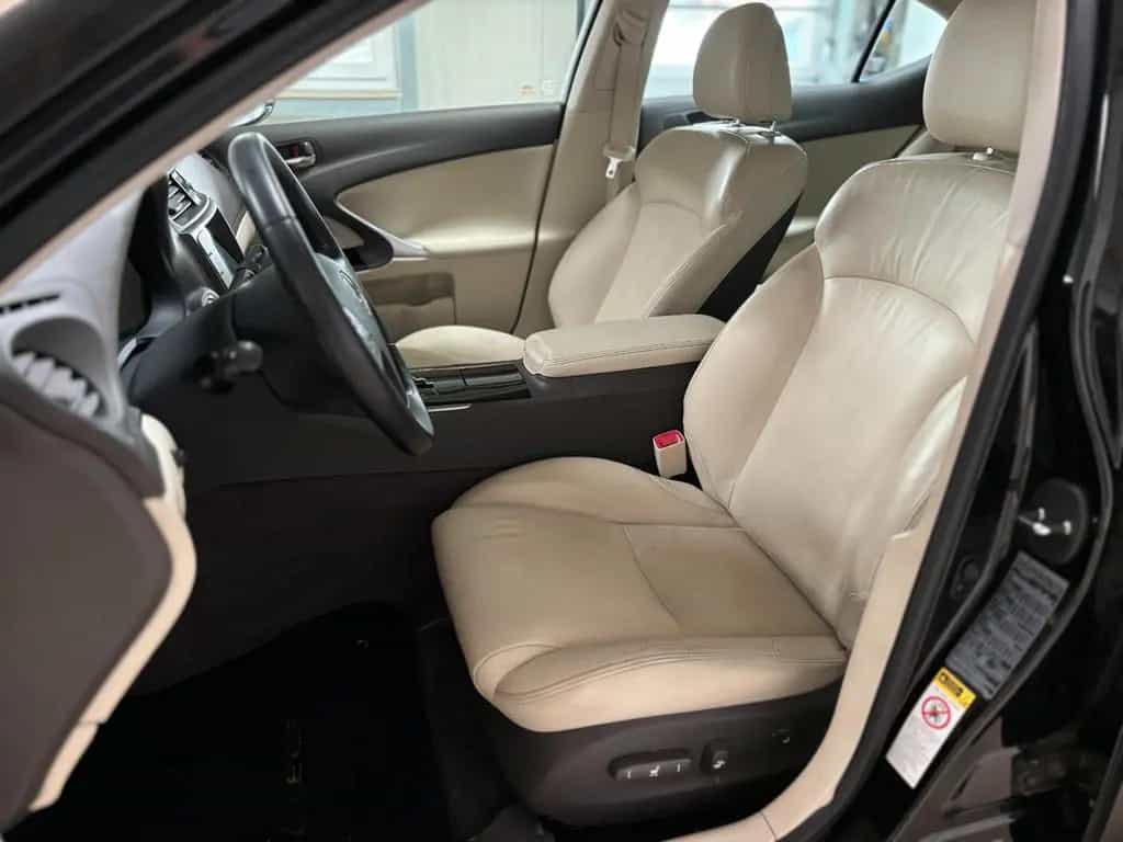 Lexus IS 250 SHZ RFK NAVI AUTOMATIK KLIMA 12/2011-photo-7