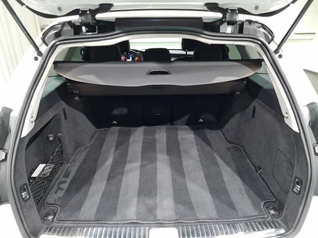 Mercedes-Benz C 300 T d Exclusive*4Matic*AHK*LED*BURMESTER* 02/2019-photo-8