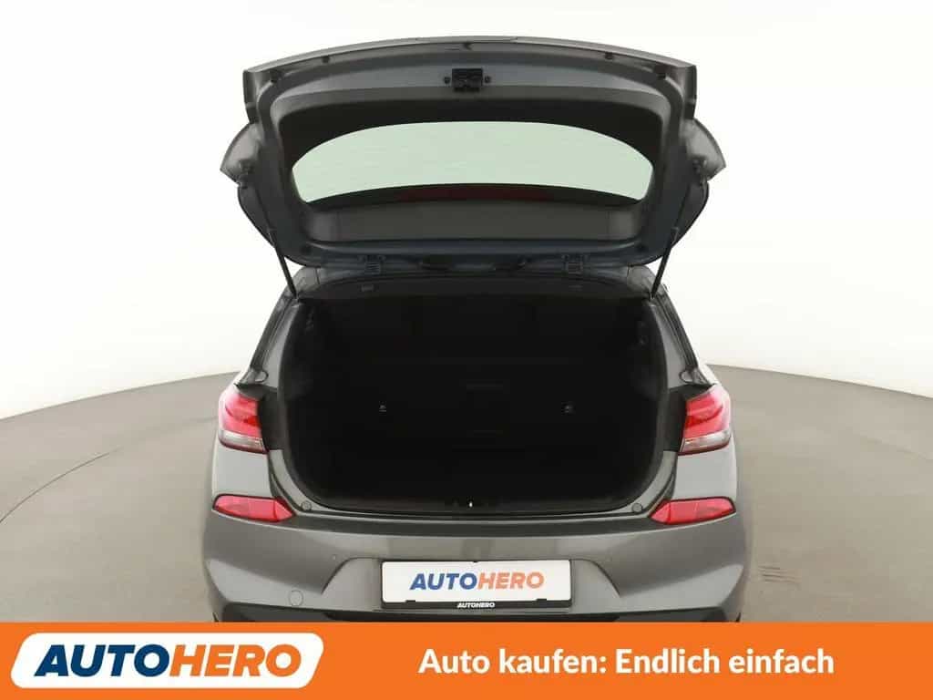 Hyundai i30 1.4 TGDI YES! Plus*NAVI*CAM*PDC*SHZ*TEMPO* 07/2019-photo-16