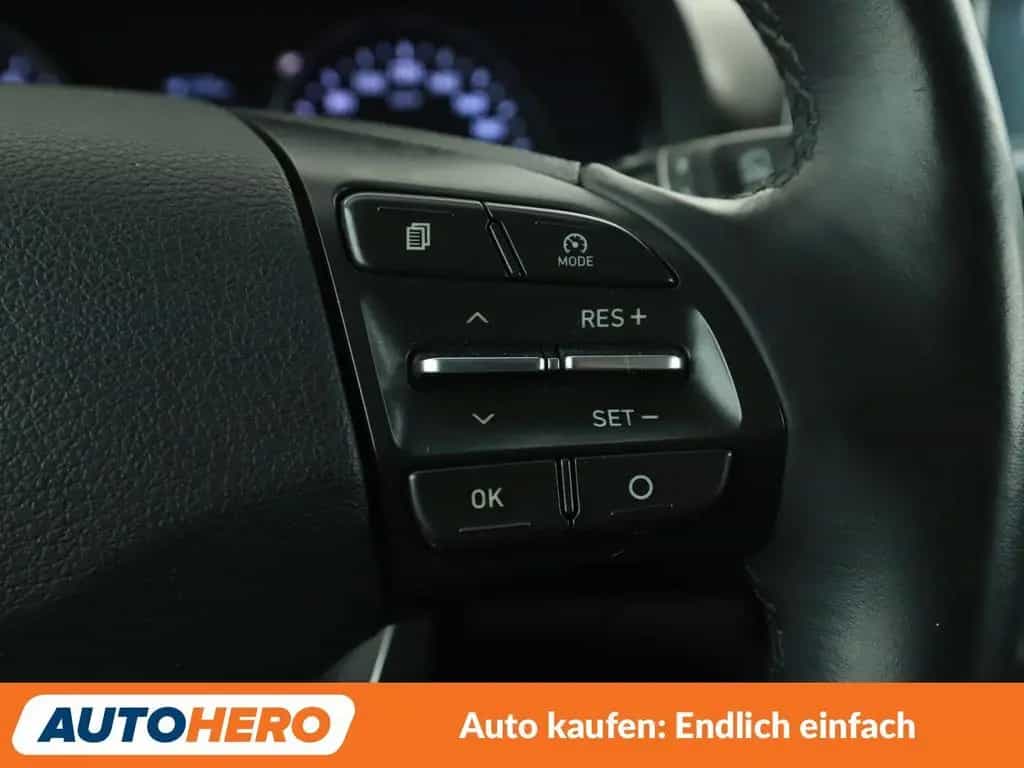 Hyundai i30 1.4 TGDI YES! Plus*NAVI*CAM*PDC*SHZ*TEMPO* 07/2019-photo-29