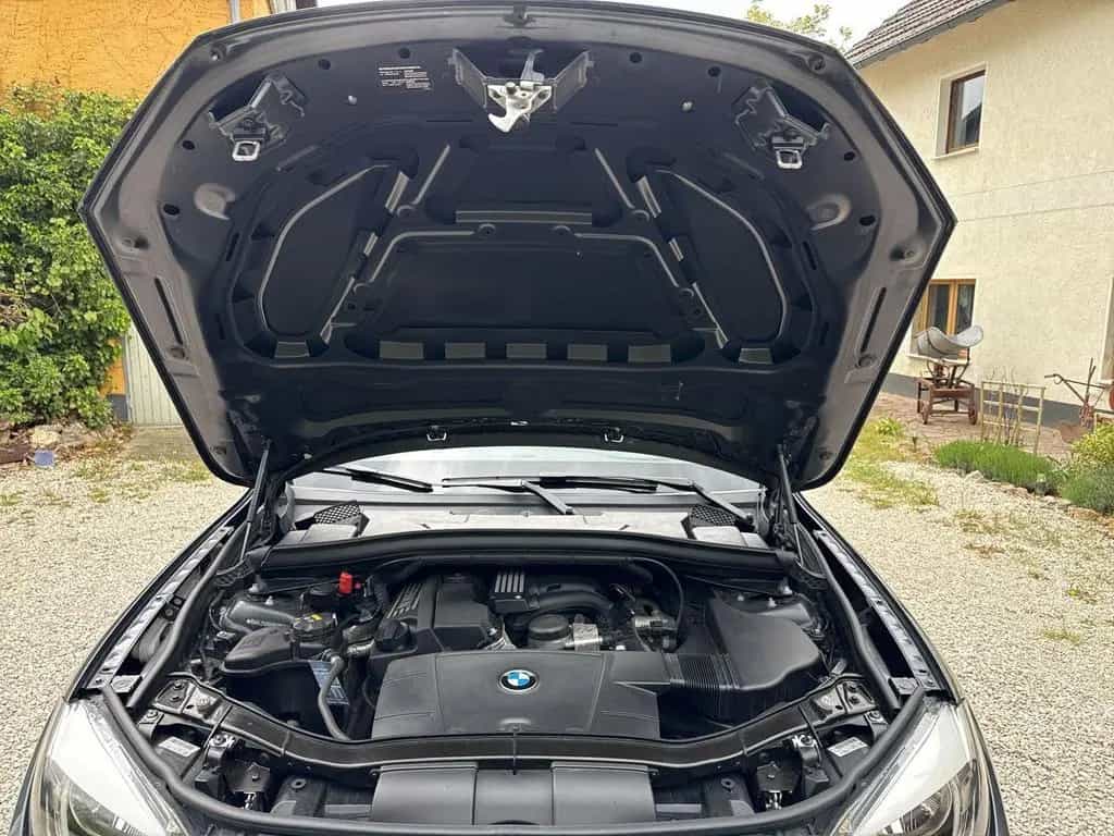 BMW X1 sDrive18i (Euro 6) 12/2014-photo-18