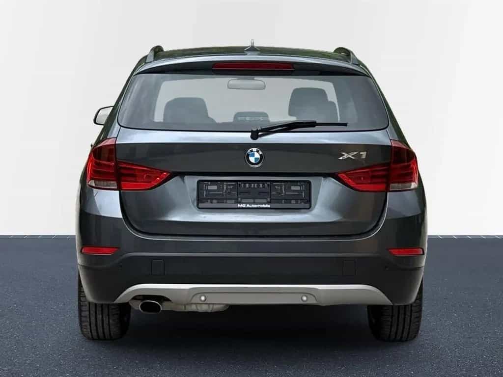 BMW X1 sDrive18i (Euro 6) 12/2014-photo-3