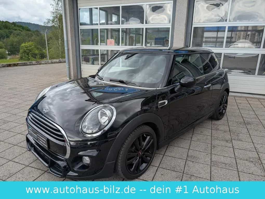 MINI Cooper Mini *JCW*Works*PDC*SHZ*17Zoll* 06/2018-photo-2