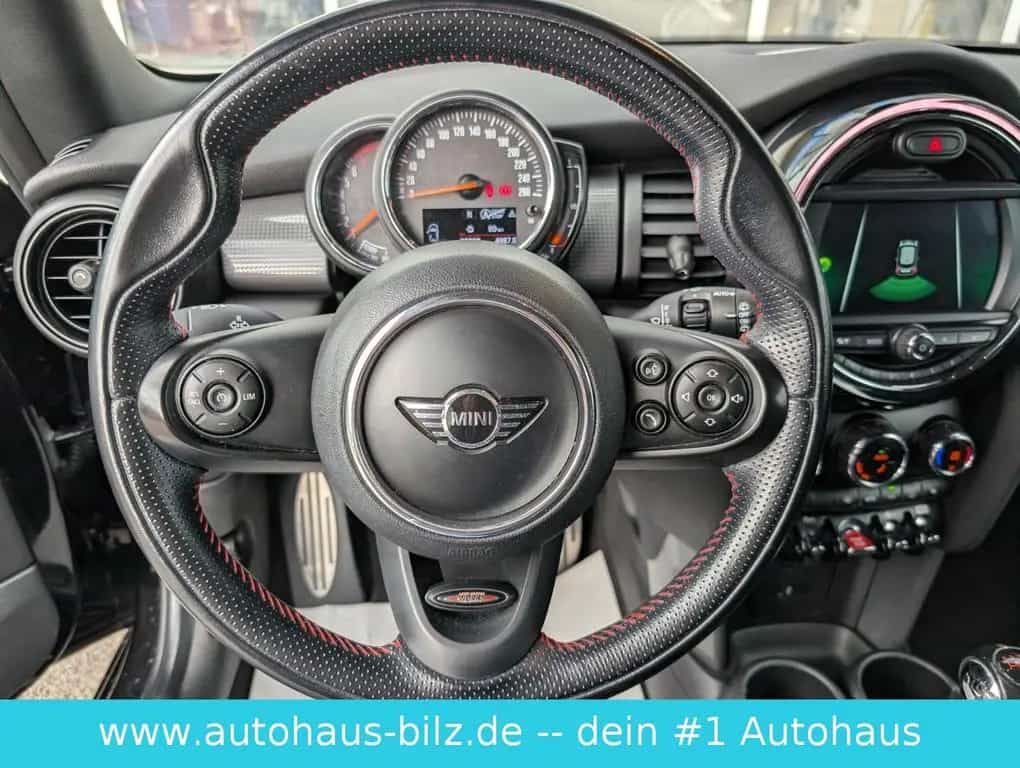 MINI Cooper Mini *JCW*Works*PDC*SHZ*17Zoll* 06/2018-photo-22