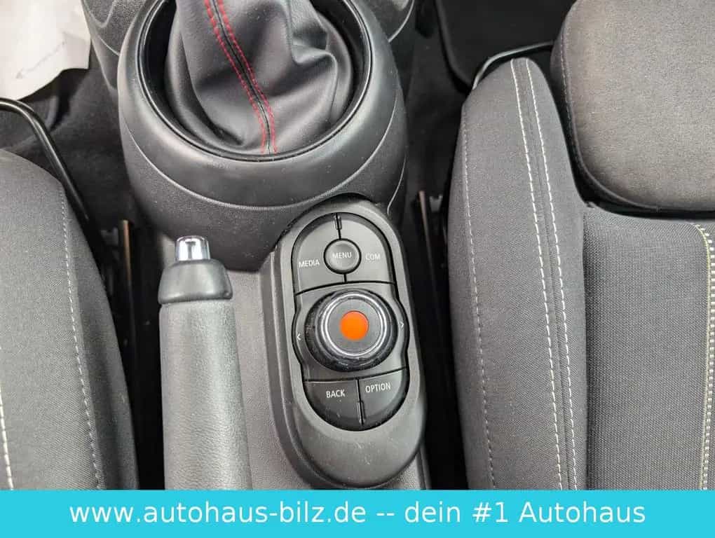 MINI Cooper Mini *JCW*Works*PDC*SHZ*17Zoll* 06/2018-photo-23