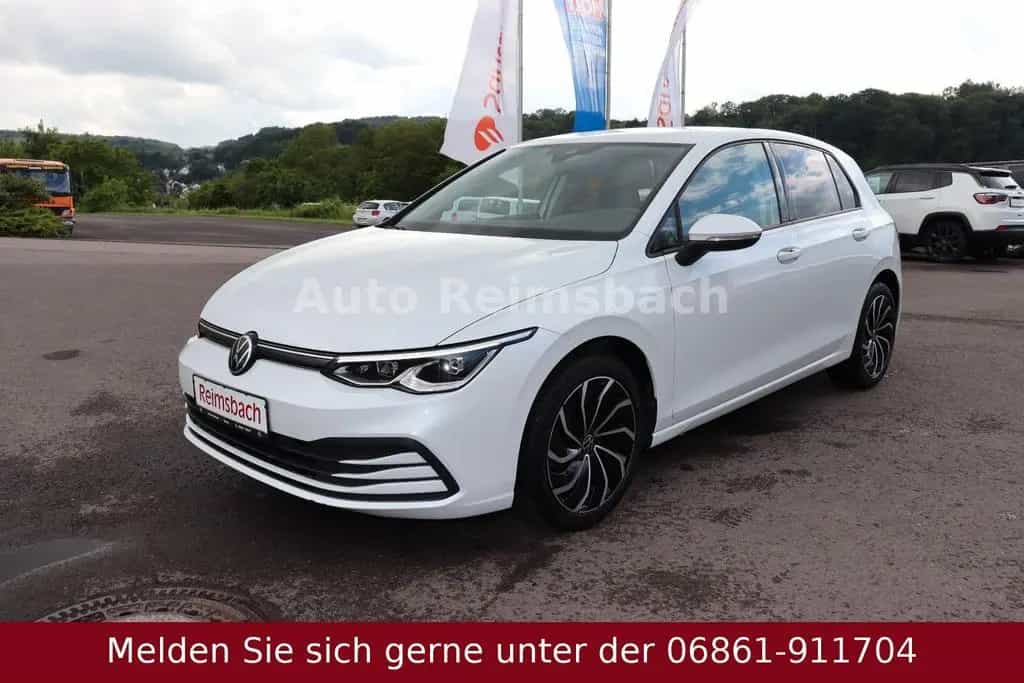 Volkswagen Golf 1.0 eTSI Automatik**NAVI**Scheckheft** 05/2021-photo-0
