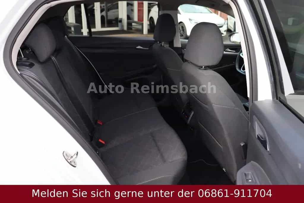 Volkswagen Golf 1.0 eTSI Automatik**NAVI**Scheckheft** 05/2021-photo-11