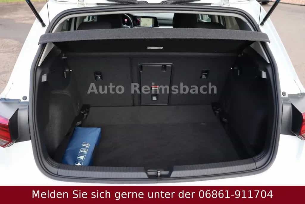 Volkswagen Golf 1.0 eTSI Automatik**NAVI**Scheckheft** 05/2021-photo-18