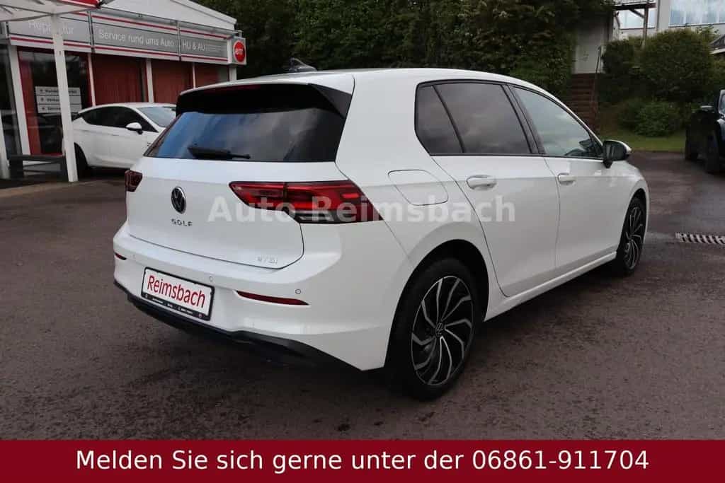 Volkswagen Golf 1.0 eTSI Automatik**NAVI**Scheckheft** 05/2021-photo-5