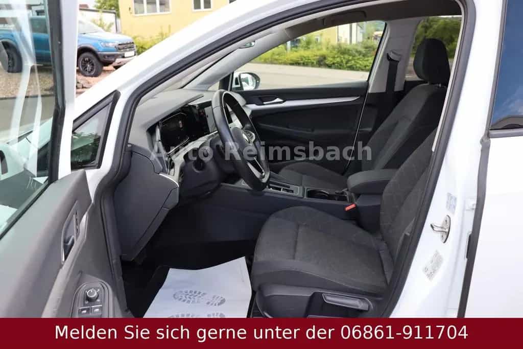 Volkswagen Golf 1.0 eTSI Automatik**NAVI**Scheckheft** 05/2021-photo-9