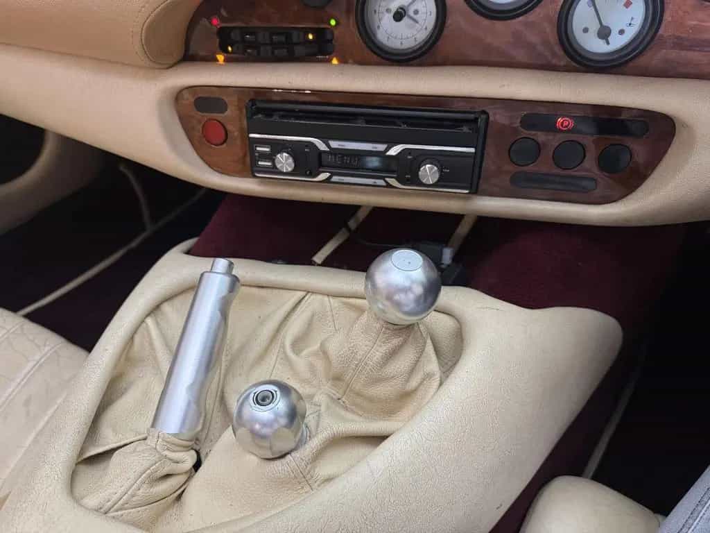 TVR Chimaera 4.0 Cabrio V8 / 240 PK / Fully Document 09/1993-photo-12