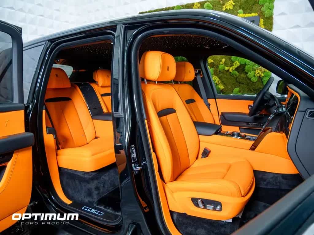 Rolls-Royce Cullinan BLACK BADGE |MY26| 4 SEATER | HIGH SPEC null-photo-7
