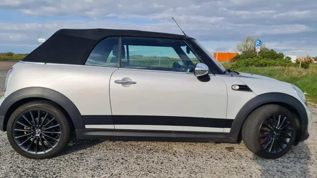 MINI Cooper Cabrio Cooper 12/2011-photo-3