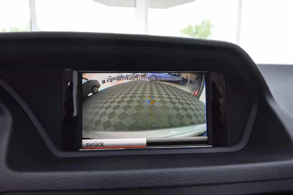 Mercedes-Benz E 250 Cabrio SHZ NAVI SBL AHK TEMP 07/2012-photo-37