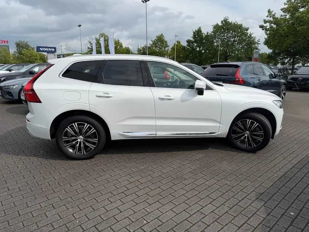 Volvo XC60 B4 Inscription 2WD 03/2022-photo-10