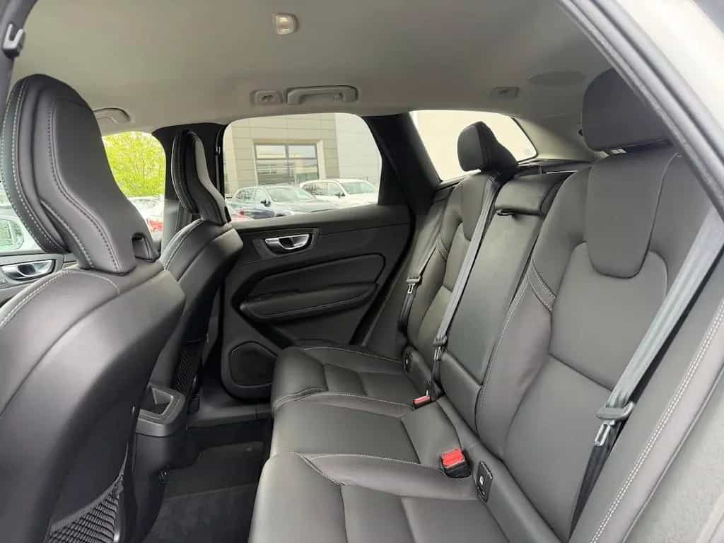 Volvo XC60 B4 Inscription 2WD 03/2022-photo-5