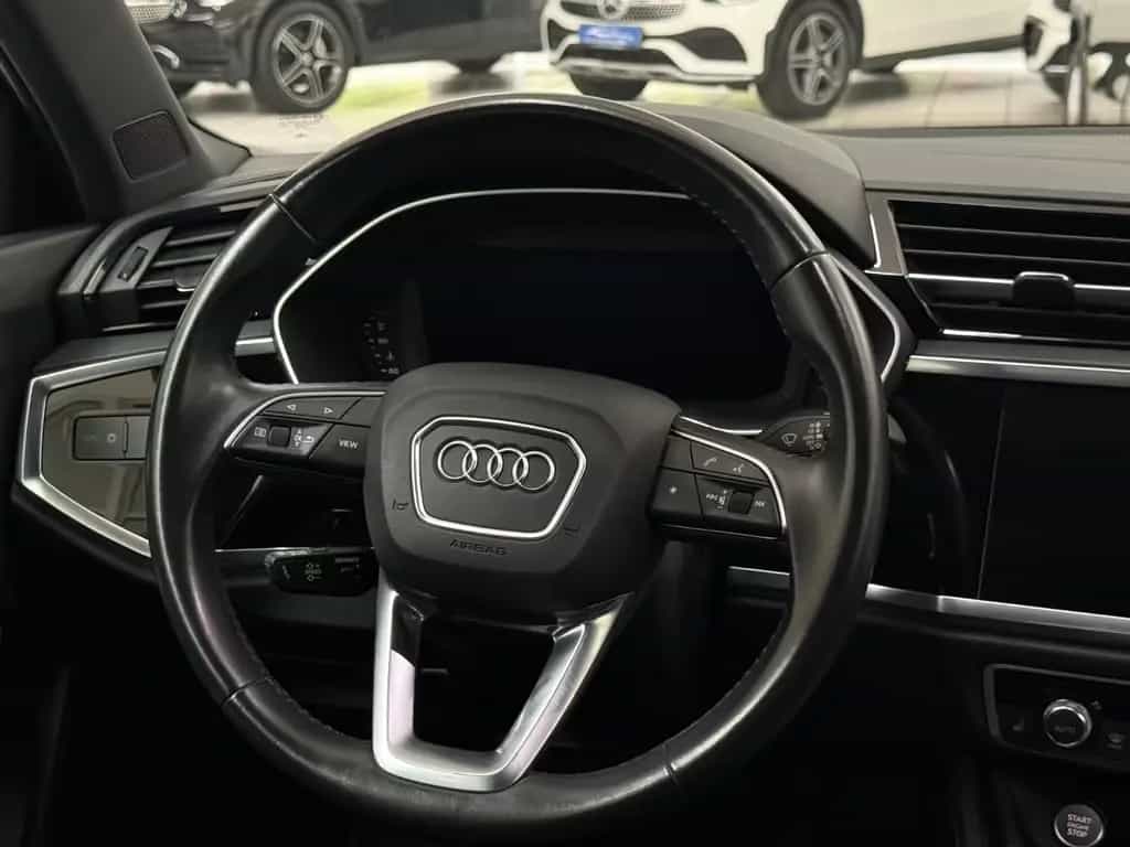 Audi Q3 45 TFSI quattro advanced*AHK*Virtual*LED*ACC* 06/2020-photo-16