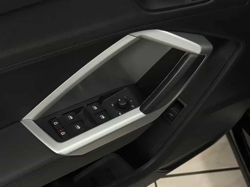 Audi Q3 45 TFSI quattro advanced*AHK*Virtual*LED*ACC* 06/2020-photo-17