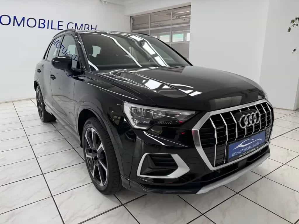 Audi Q3 45 TFSI quattro advanced*AHK*Virtual*LED*ACC* 06/2020-photo-3