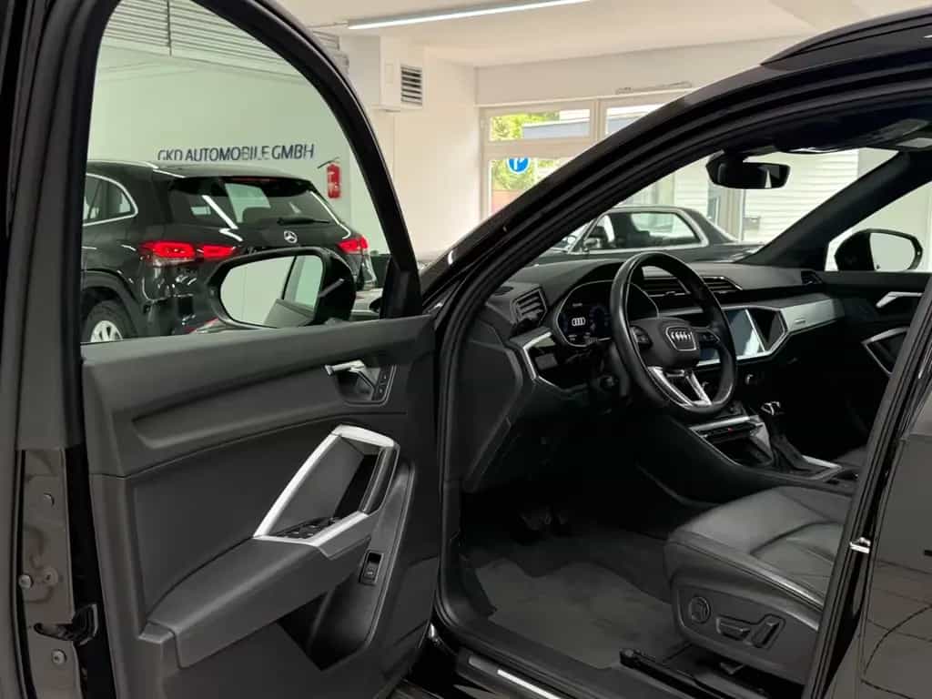 Audi Q3 45 TFSI quattro advanced*AHK*Virtual*LED*ACC* 06/2020-photo-5
