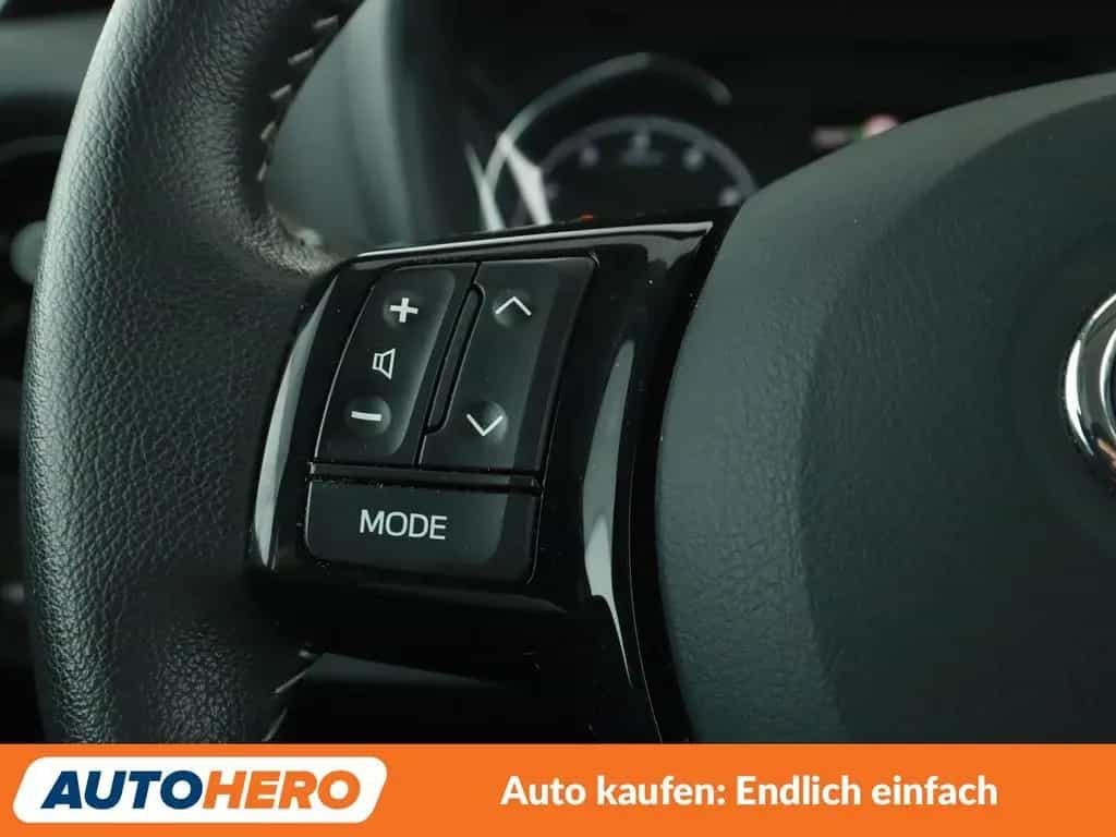 Toyota Yaris 1.5 Dual VVT-iE Team D*CAM*KLIMA*GARANTIE* 03/2018-photo-27