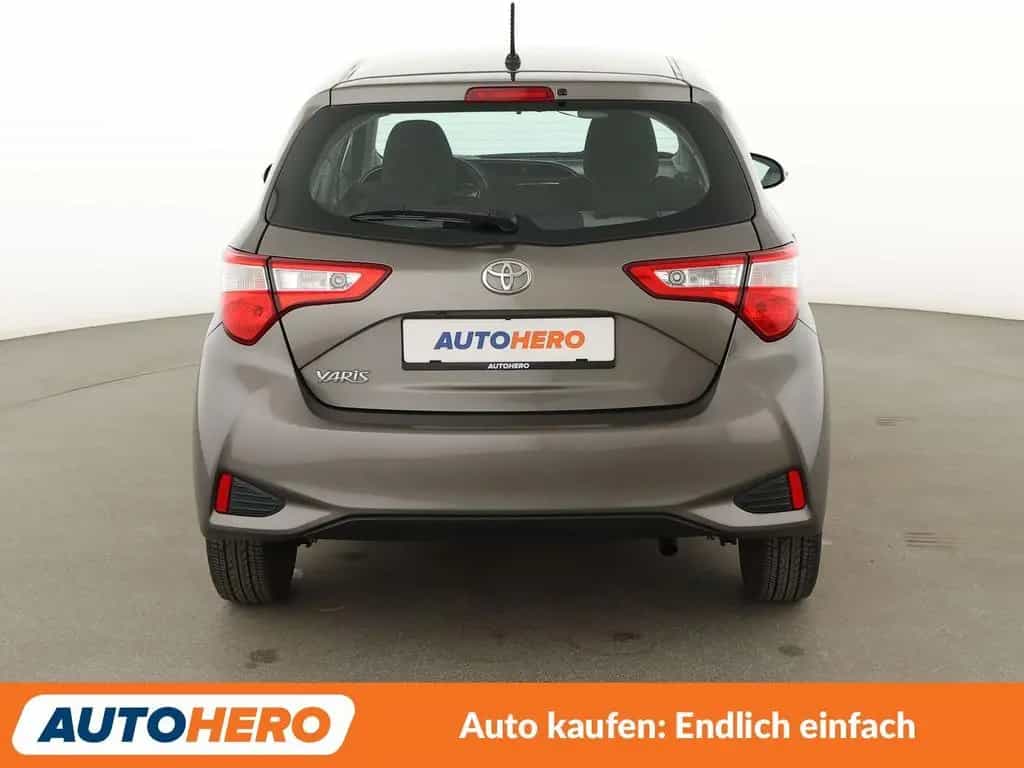Toyota Yaris 1.5 Dual VVT-iE Team D*CAM*KLIMA*GARANTIE* 03/2018-photo-4