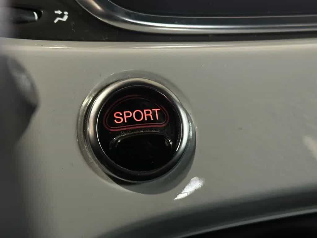 Abarth 595 1.4 Turbo *CarPlay, Sportauspuff, Sportsitze 11/2019-photo-24