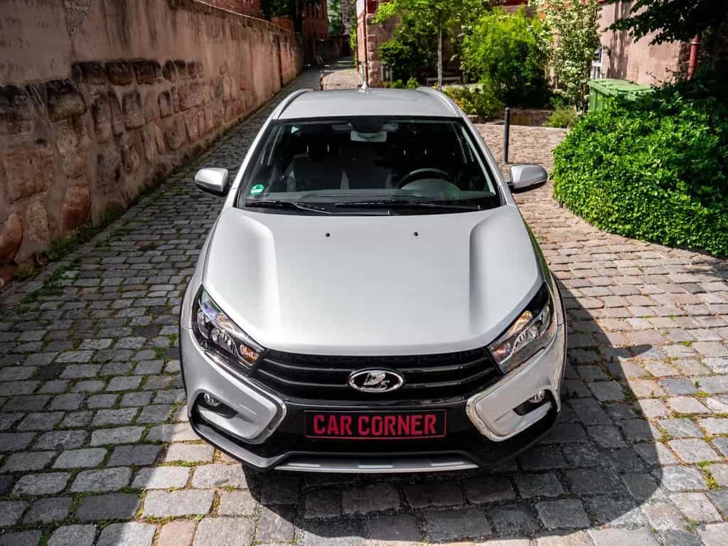 Lada Vesta CROSS Kamera !!! NUR 2000 KM original !!! 08/2020-photo-14