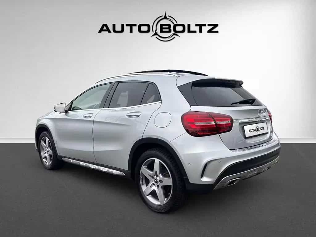 Mercedes-Benz GLA 250 CGI 4M AMG L. Pano Navi Kamera 02/2019-photo-6
