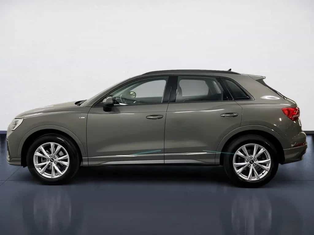 Audi Q3 35 TFSI AHK S line 2xKlima AHK Akustikglas LM 01/2023-photo-2