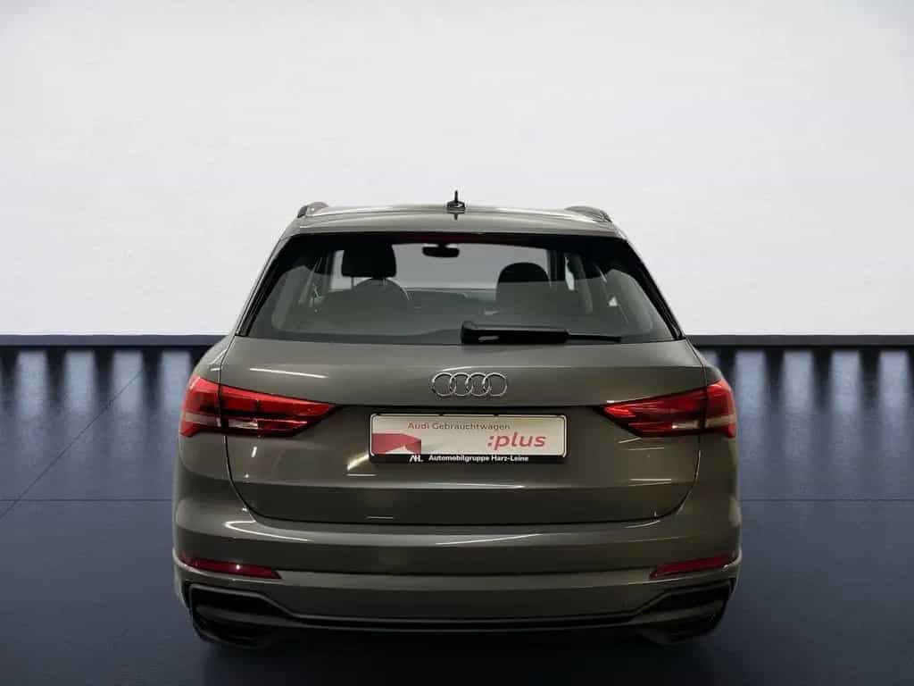 Audi Q3 35 TFSI AHK S line 2xKlima AHK Akustikglas LM 01/2023-photo-4