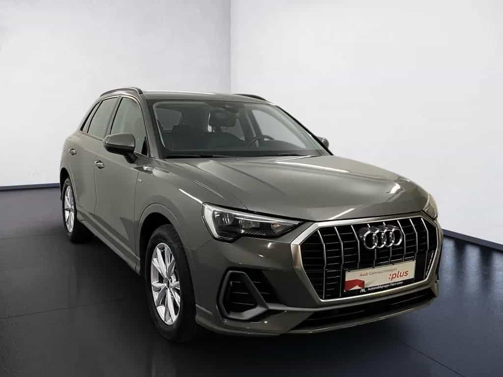 Audi Q3 35 TFSI AHK S line 2xKlima AHK Akustikglas LM 01/2023-photo-7