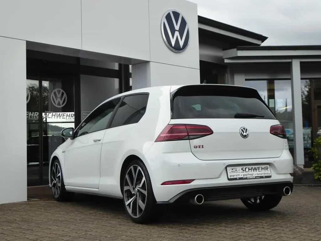 Volkswagen Golf GTI Performance 2.0 TSI 12/2019-photo-2