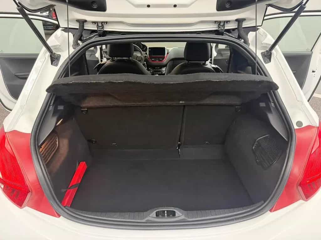 Peugeot 208 GTi JBL SOUND*BLUETOOTH*SITZHEIZNG*ALL WHITE 07/2013-photo-12