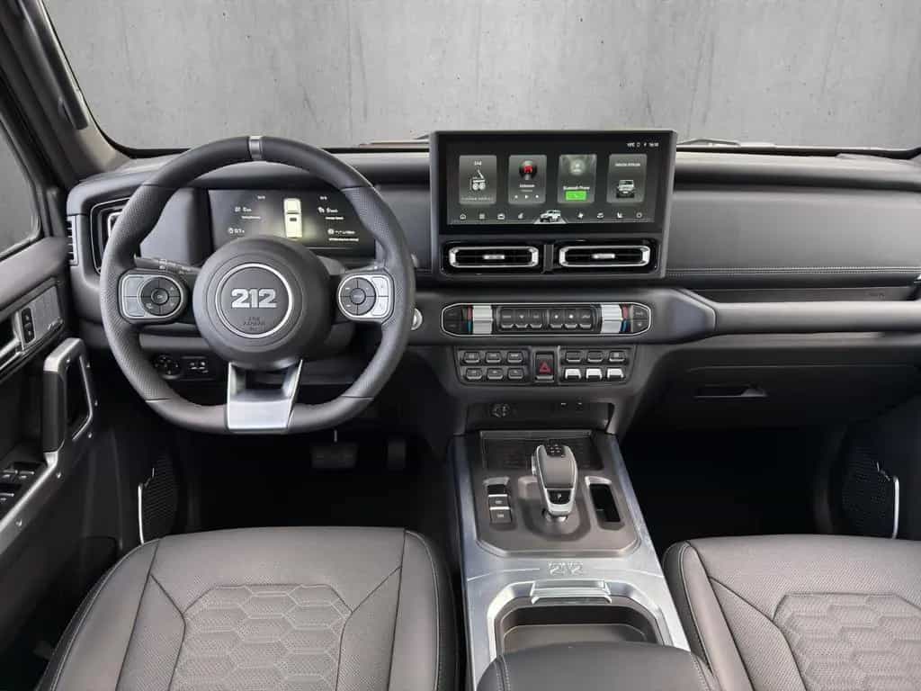 BAW 212 *Pick Up* 2.3 Turbo-Diesel 4x4 8-Gang Aut. null-photo-11