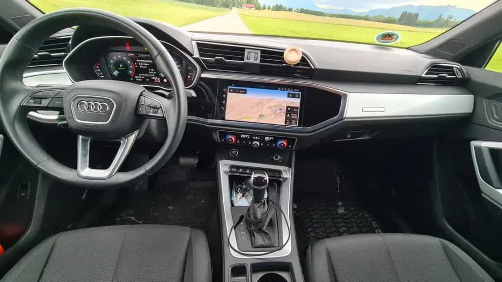 Audi Q3 Sportback 40 TFSI quattro S tronic - 10/2022-photo-6