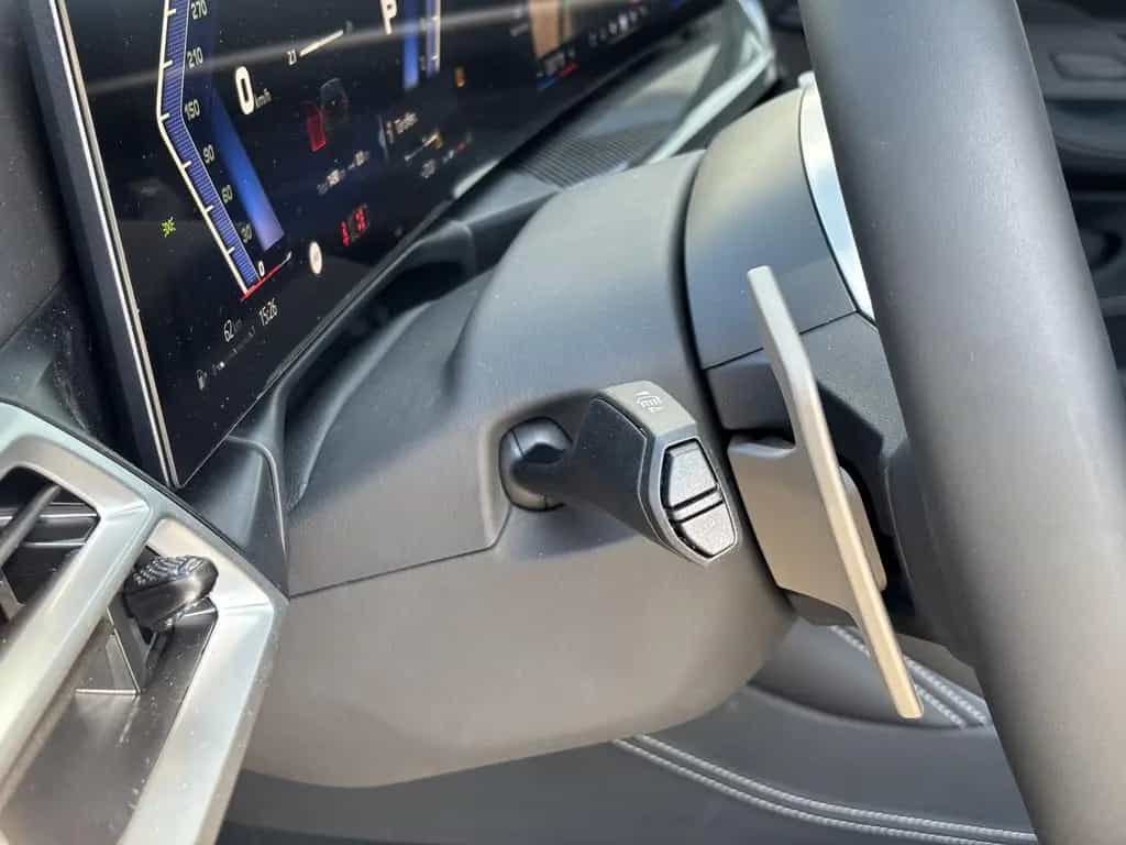 ALPINA B4 GT Gran Coupé SWITCH-TRONIC Allrad 07/2025-photo-11