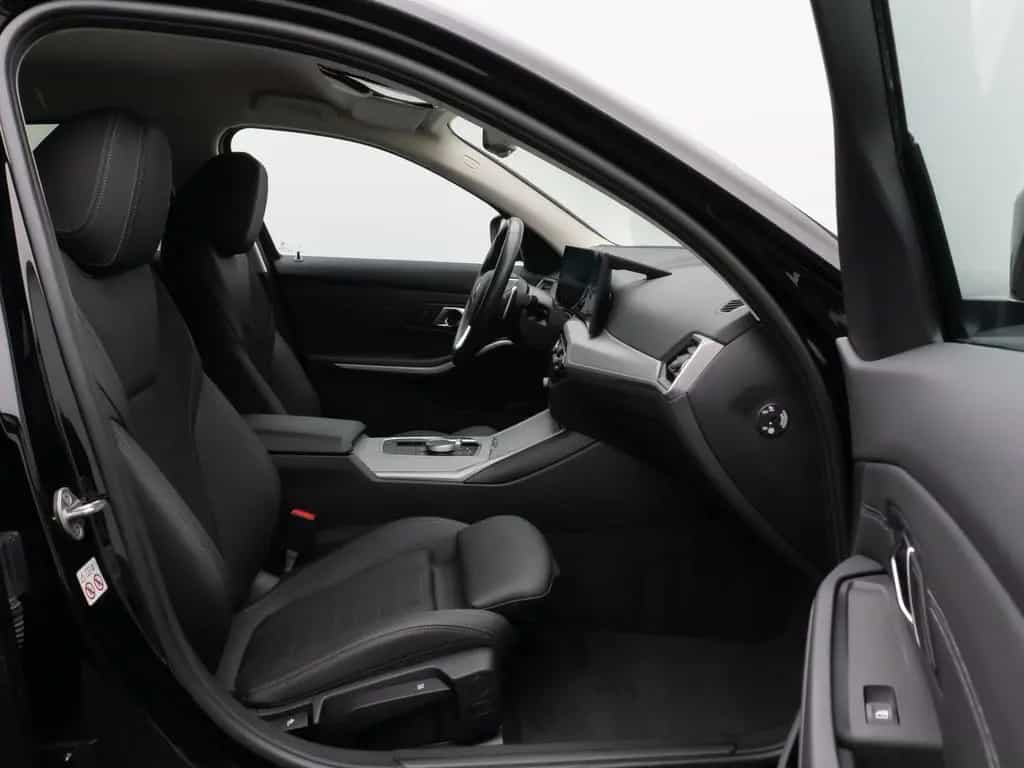 BMW 3 Series i HUD DAB Leder Alarm Sport Driving Assistent 03/2023-photo-24