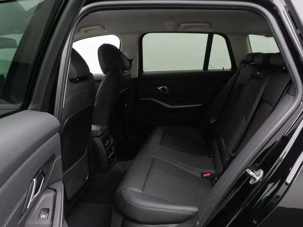 BMW 3 Series i HUD DAB Leder Alarm Sport Driving Assistent 03/2023-photo-25