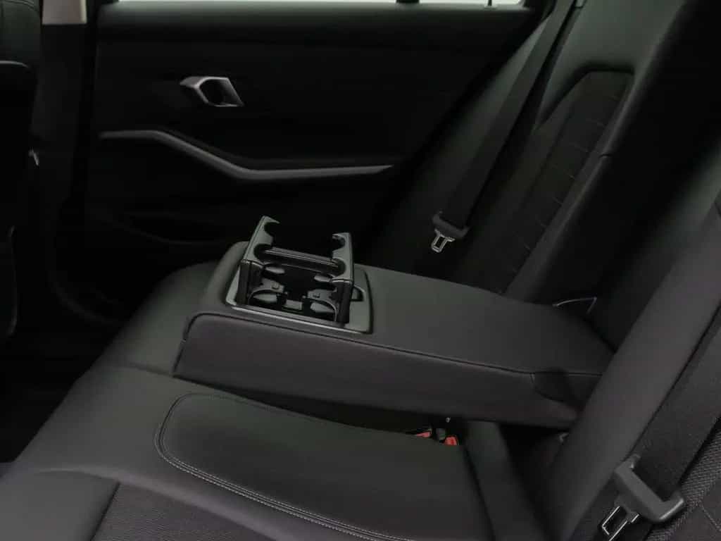BMW 3 Series i HUD DAB Leder Alarm Sport Driving Assistent 03/2023-photo-27