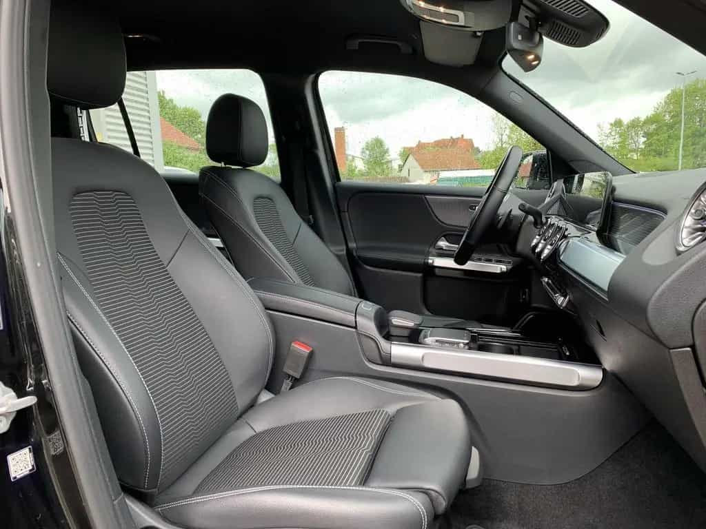 Mercedes-Benz GLB 250 GLB250 4MATIC AHK+LED+Kamera+Distronic+Ambiente 05/2021-photo-14