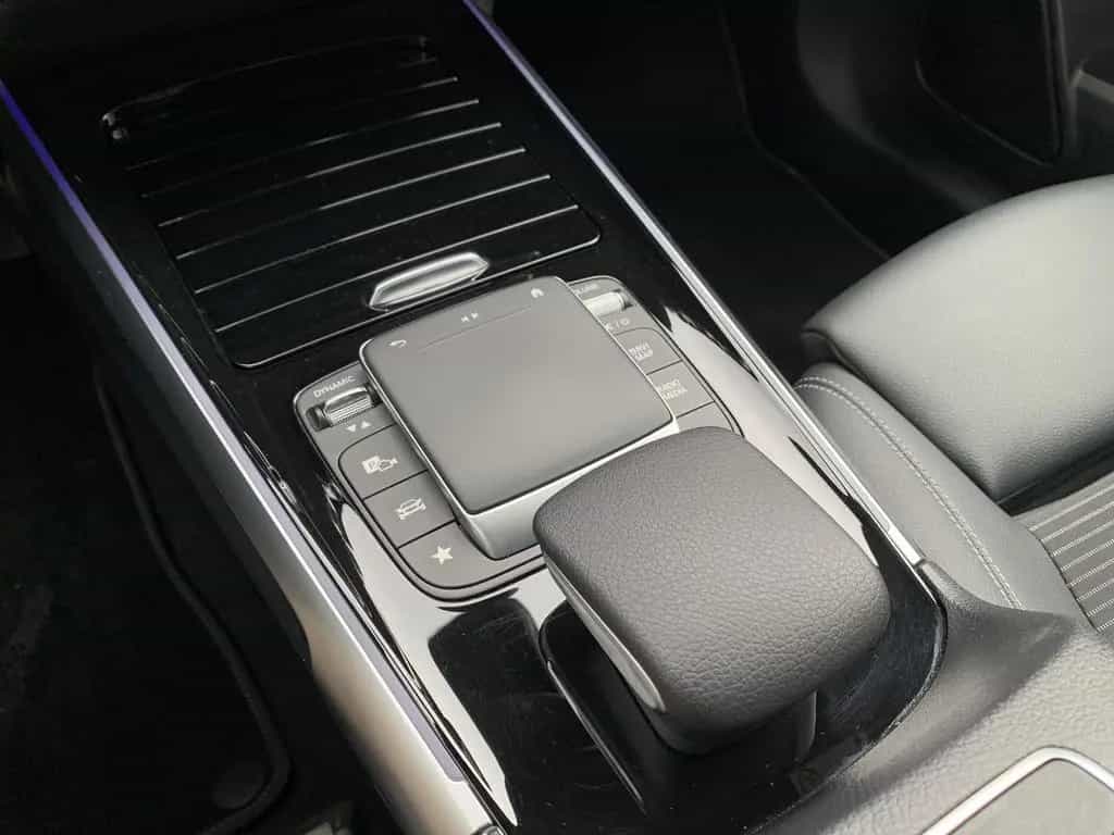 Mercedes-Benz GLB 250 GLB250 4MATIC AHK+LED+Kamera+Distronic+Ambiente 05/2021-photo-15